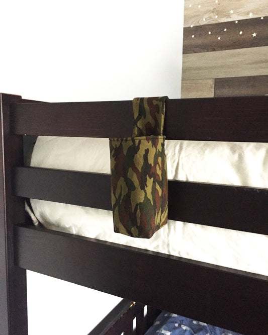 Hanging Drink/Accessory Holder in Camo