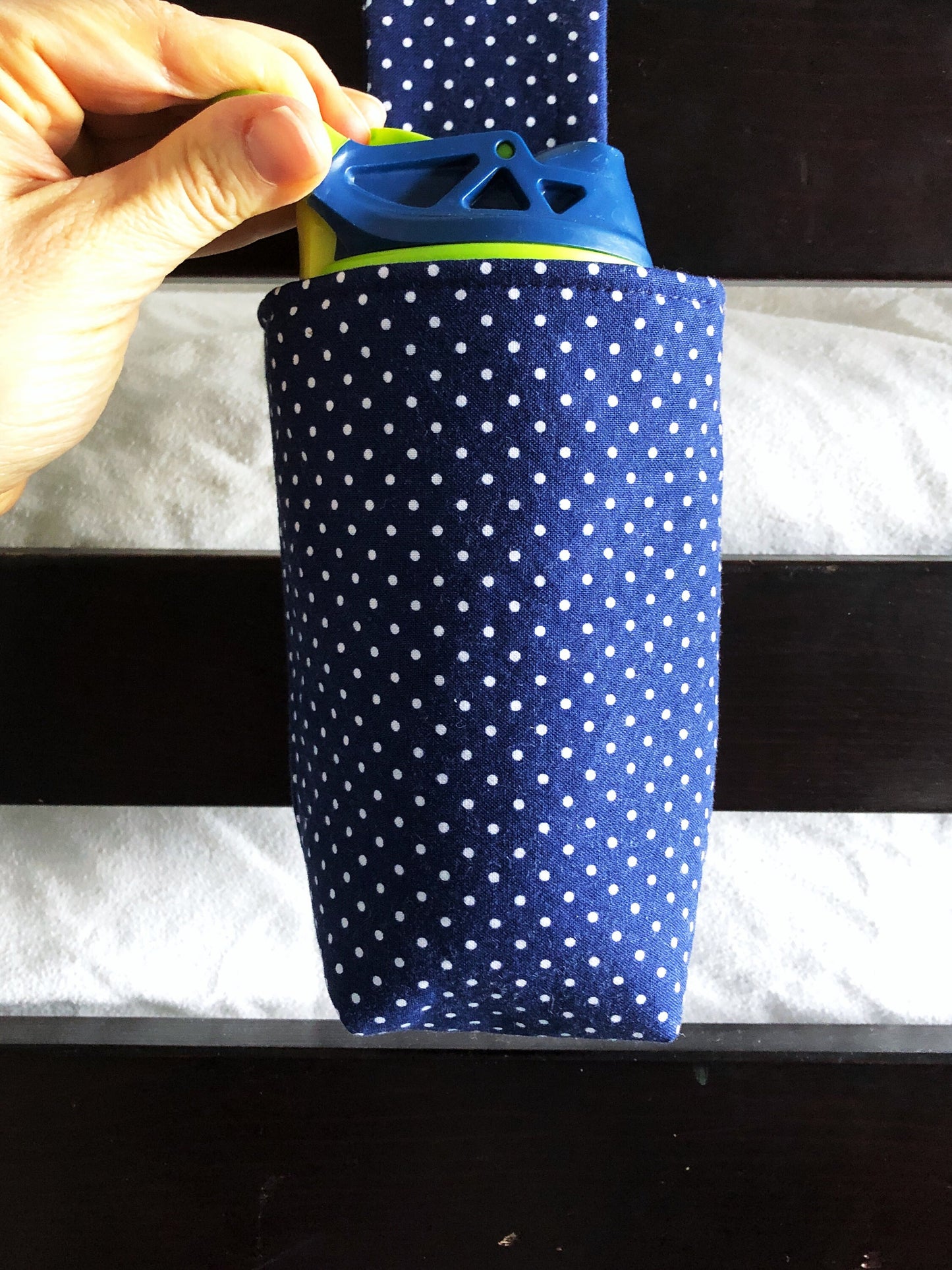 Hanging Drink/Accessory Holder in Navy Dot